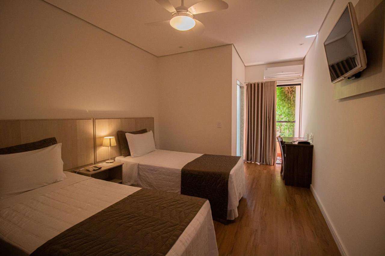 Prado Hotel Amparo  Bagian luar foto